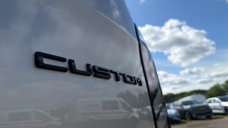 Ford Transit Custom 280 L1 Diesel Fwd 2.0 EcoBlue 136ps H1 Van Limited